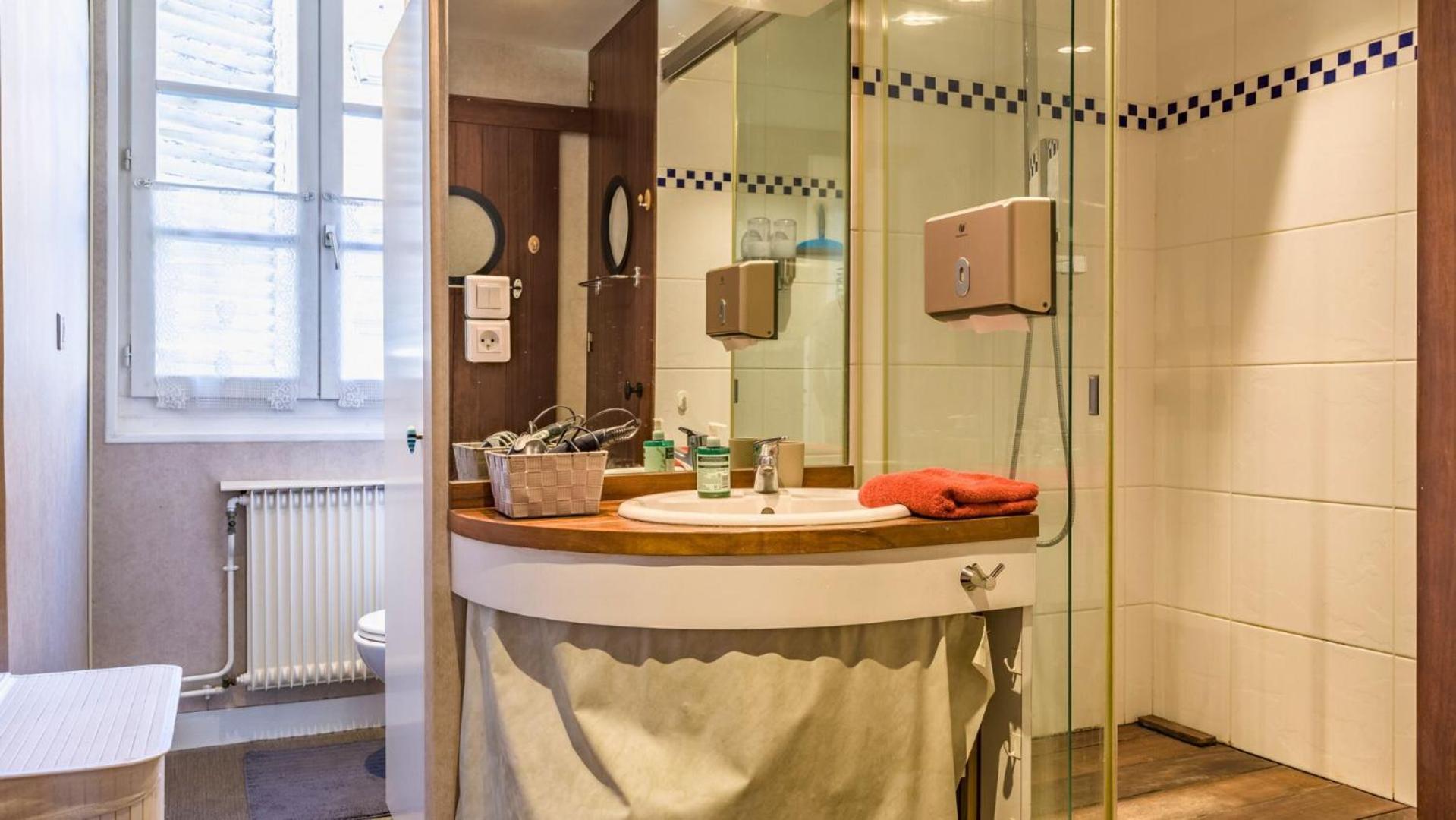 טרואה Chambre Privee Confort Charme Hypercentre Chez L'Habitant מראה חיצוני תמונה